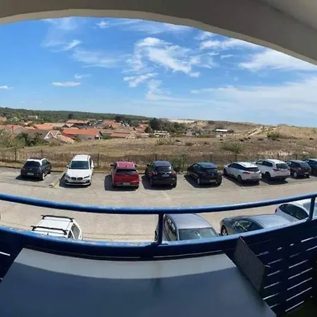 T2 Renove Dans Avec Piscine Apartment Lacanau